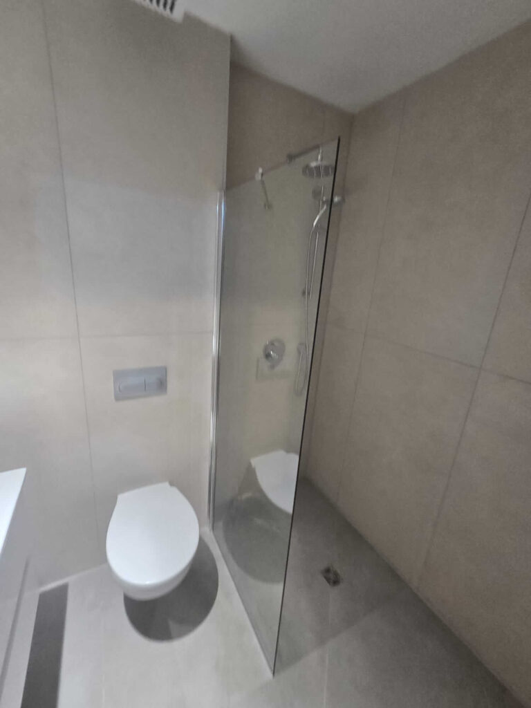 מקלחון חזית לפי מידה קבוע בלבד פרופיל ניקל מבריק